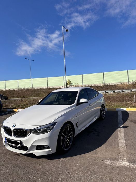 BMW Seria 3 BMW 330i Xdrive pachet M