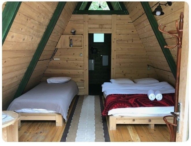 Столярные изделия, домики металлоконструкций.