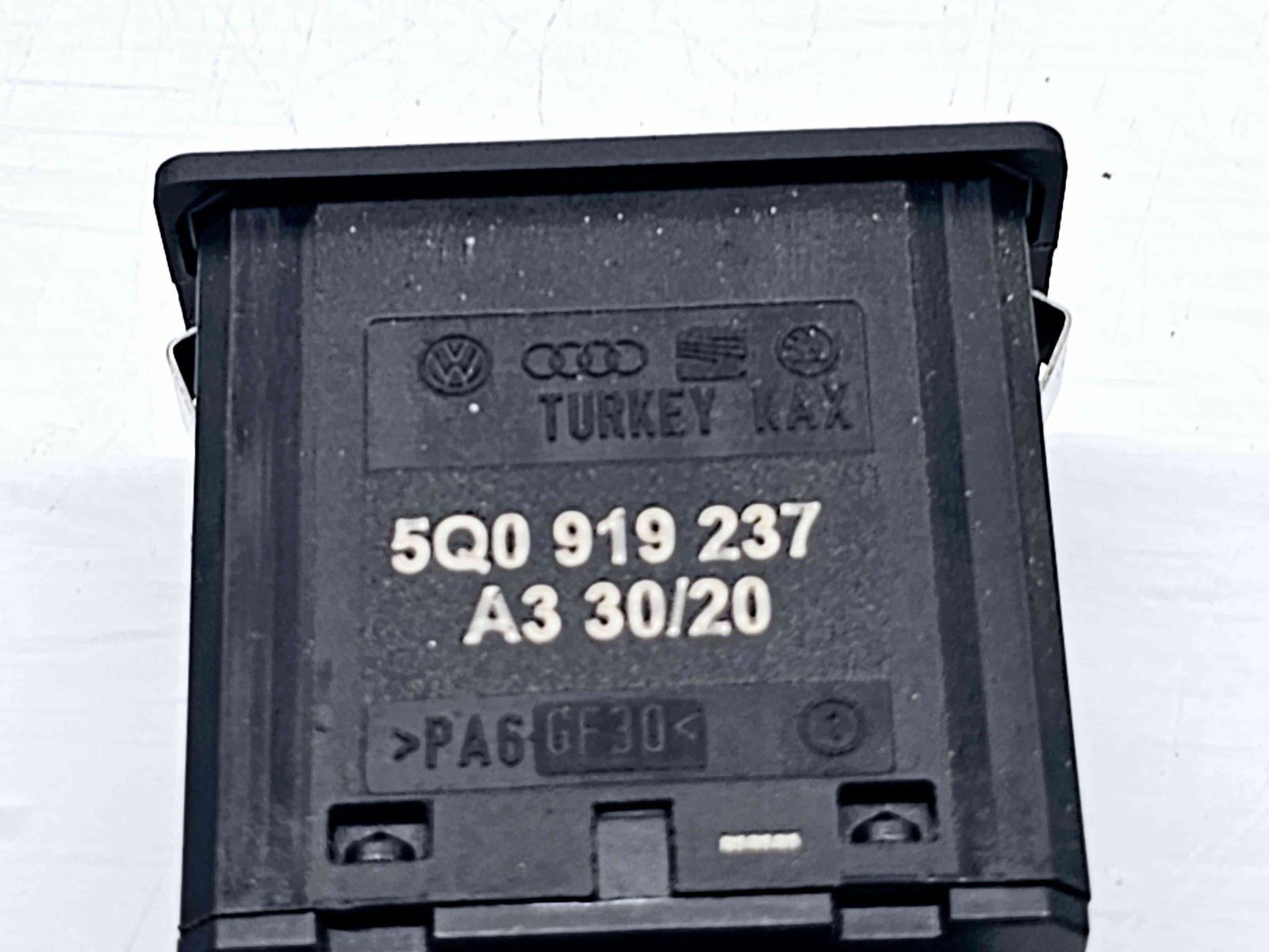 Buton ON/OFF airbag  Volkswagen Passat B8 (3G2) [Fabr 2015-prezent]