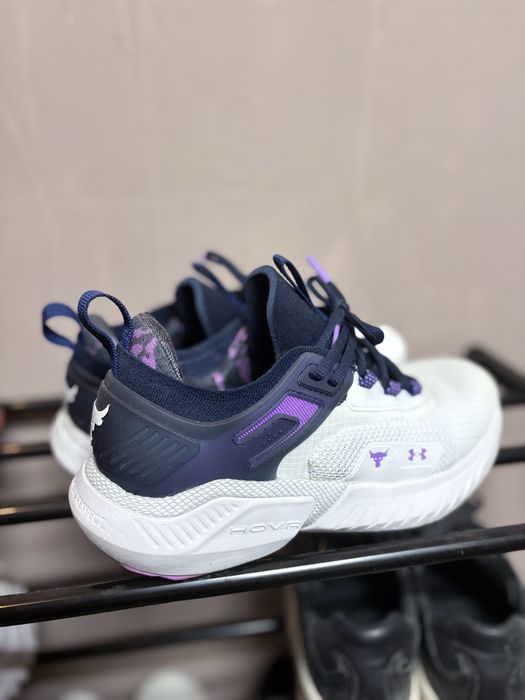 Маратонки на PROJECT ROCK