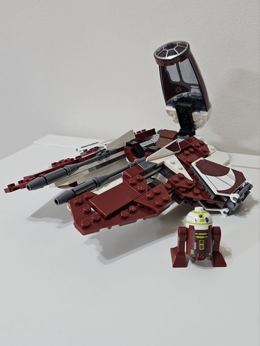 LEGO Star Wars Ahsoka Jedi Interceptor 75401