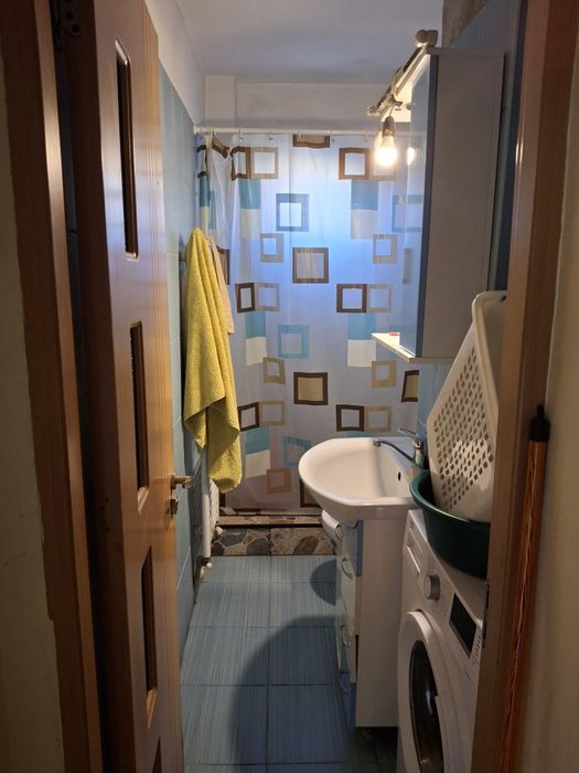 De închiriat pe termen lung