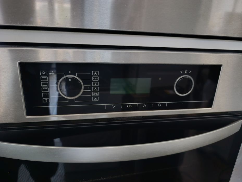Фурна за вграждане Miele - Пиролиза пара,