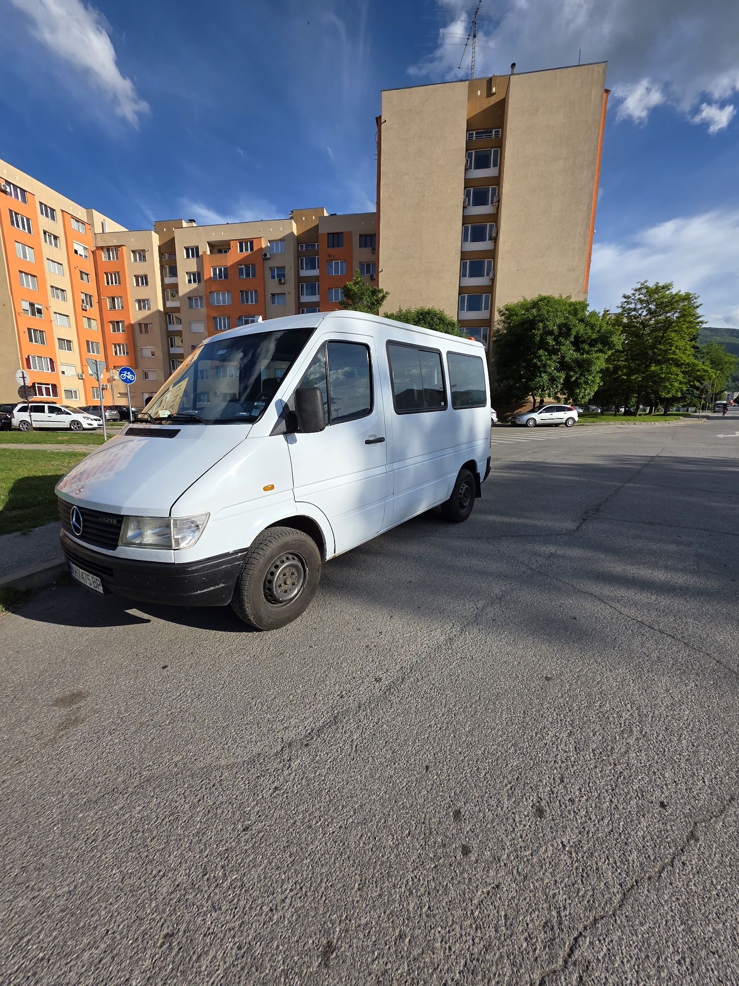 Мерцедес спринтер 212