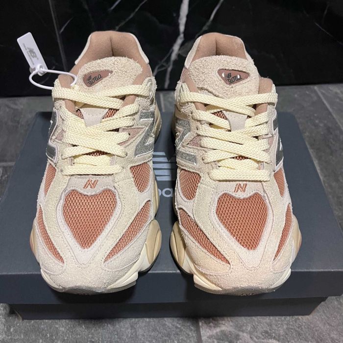 New Balance 9060, marime: 37