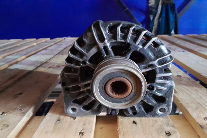 ALTERNATOR 1.5 DCI TG15C146 MX1253 Renault Fluence