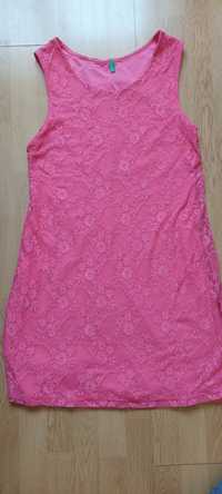 Дамска рокля в розово на Benetton