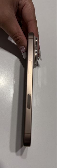 Iphone 16 Pro Desert Titanium