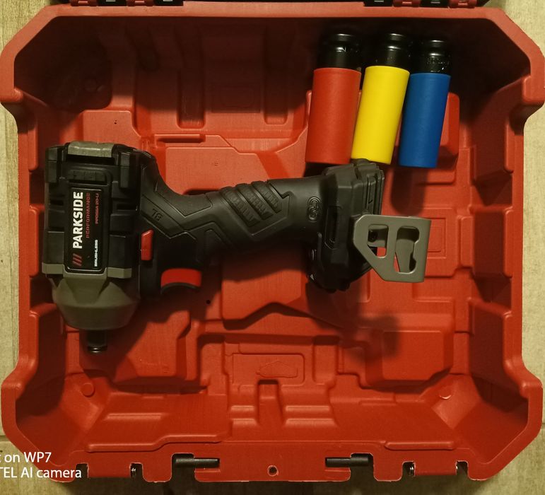 Parkside performance 600Nm pistol roti pe baterie 20V impact percutie