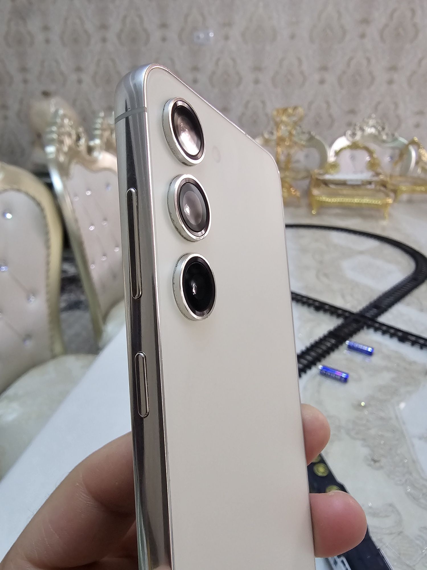 Samsung galaxy s23 ideal