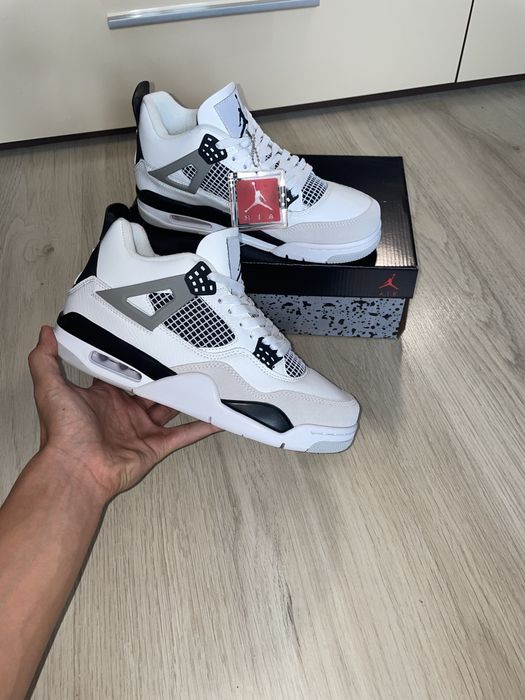 Jordan 4 Military Black