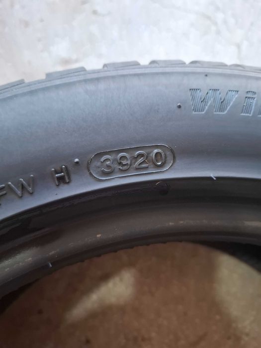 2 Зимни гуми Ханкок 195/50/15 ДОТ20 (безплатно поставяне)