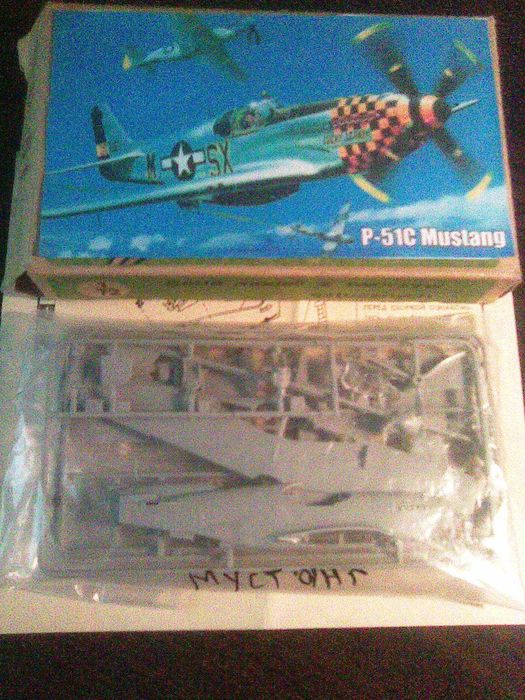 сборная модель самолета Gannet 1/72 Англия