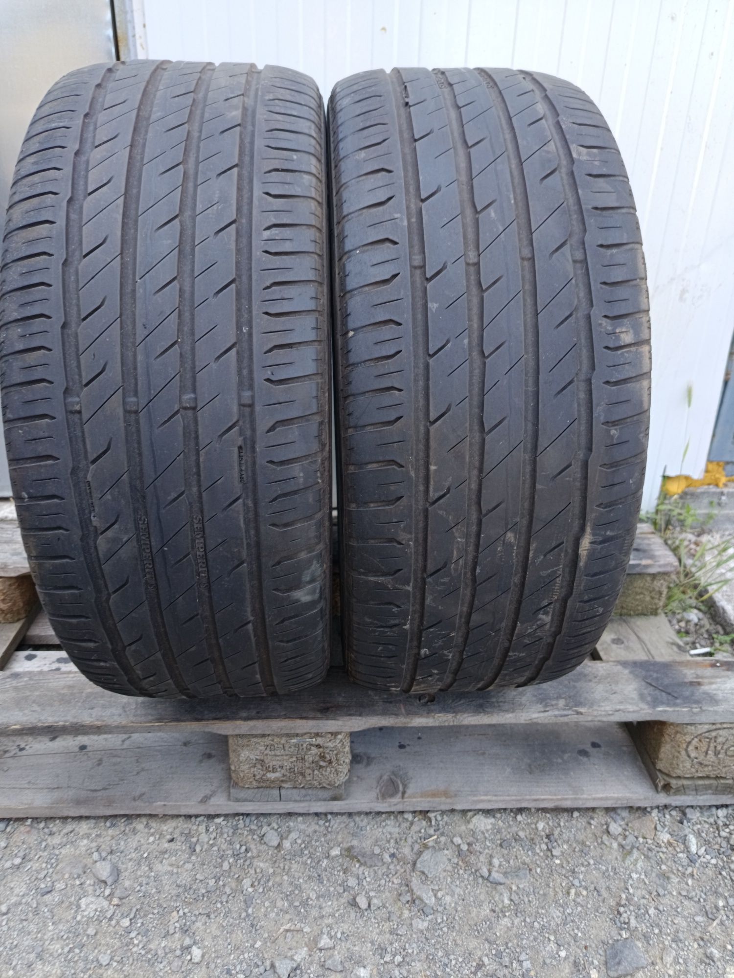 245 45 R 19 SEMPERIT Дот1323