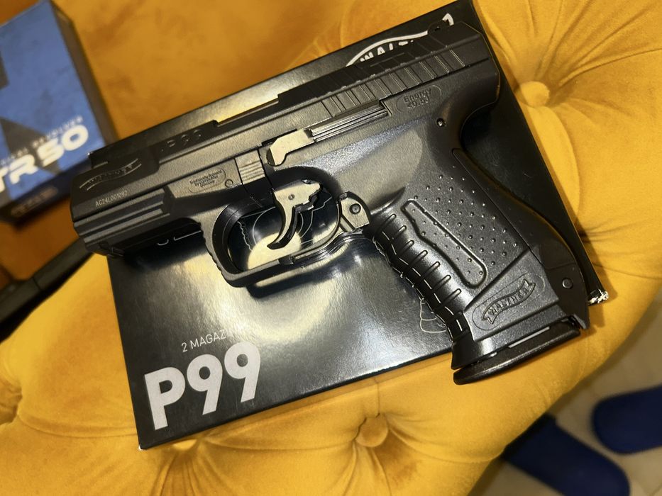 Vând pistol beretta px4 și walter p99 airsoft metal si abs