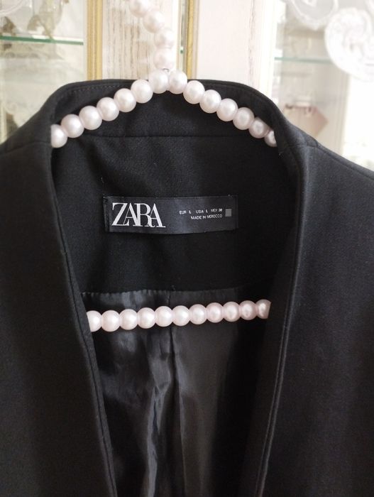 Zara кастум отличная састаенада