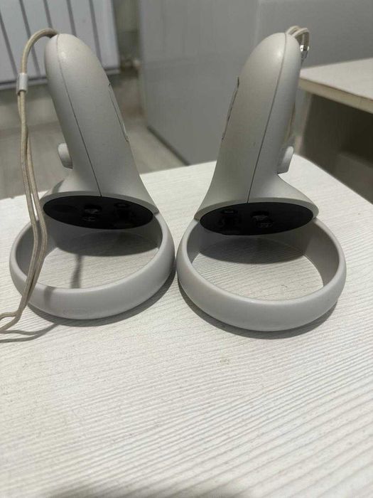 Oculus Quest 2 (Meta)