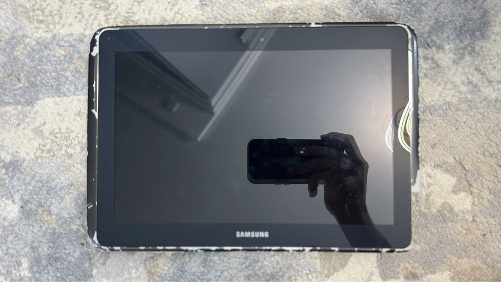 Планшет Samsung.    .