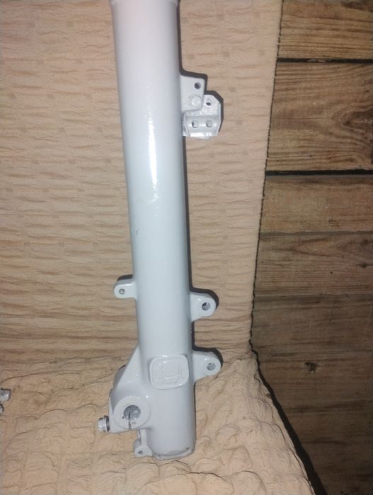 Преден амортисьор (колци) за мотор