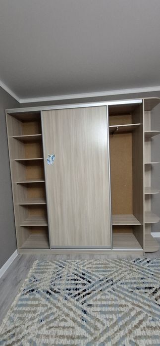 Продаётся шкаф-купе
