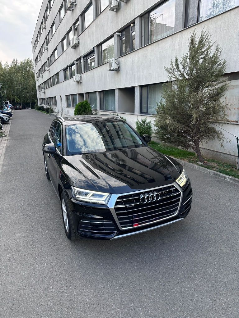 Vand Audi Q5 Faruri matrix bord digital VARIANTE