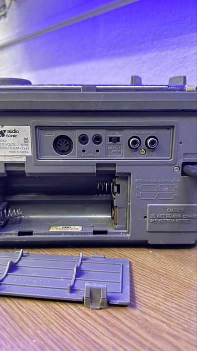 Radio Casetofon Deck