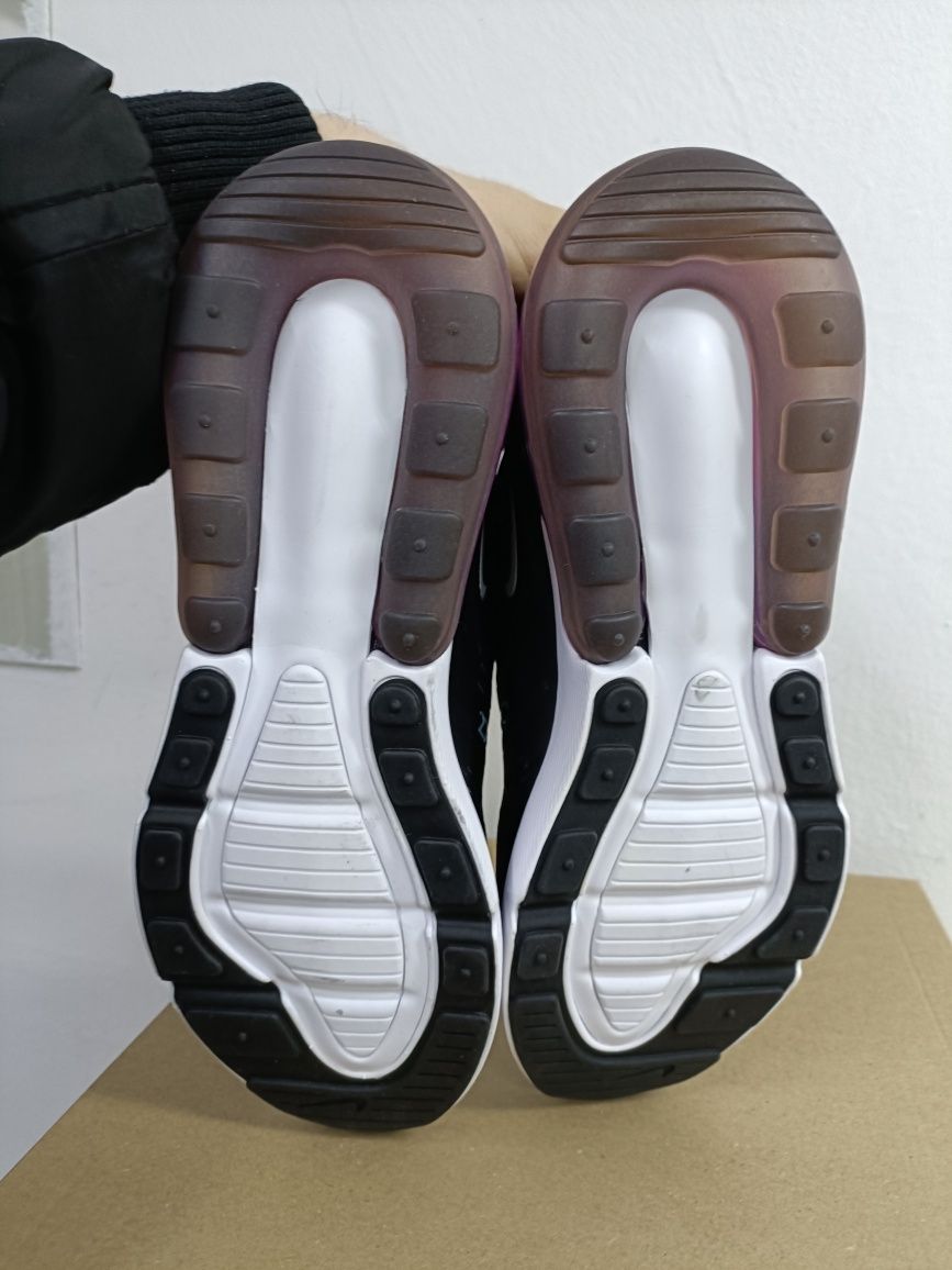 Nike Air Max 270 номер 40 код 30A