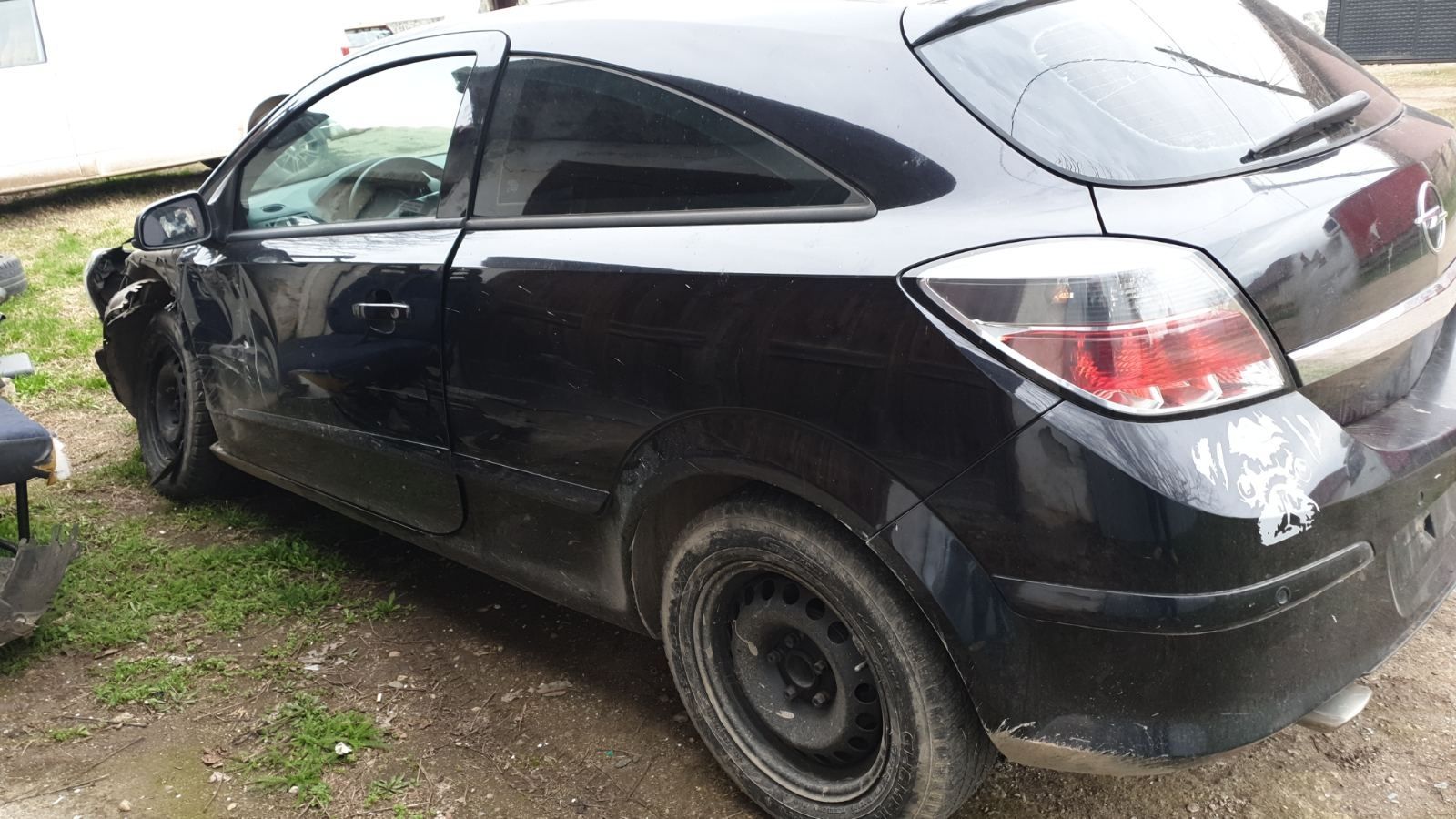 Opel astra 1.6AHC 105кс 77kw GTC за части