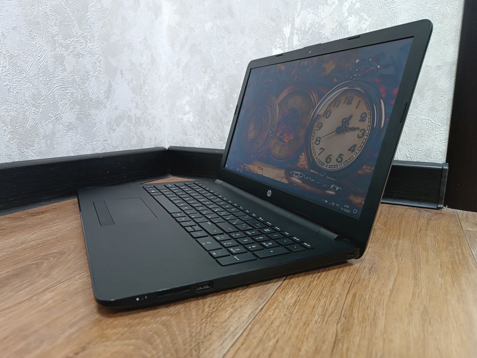 Notebook HP Windows 10 Pro.