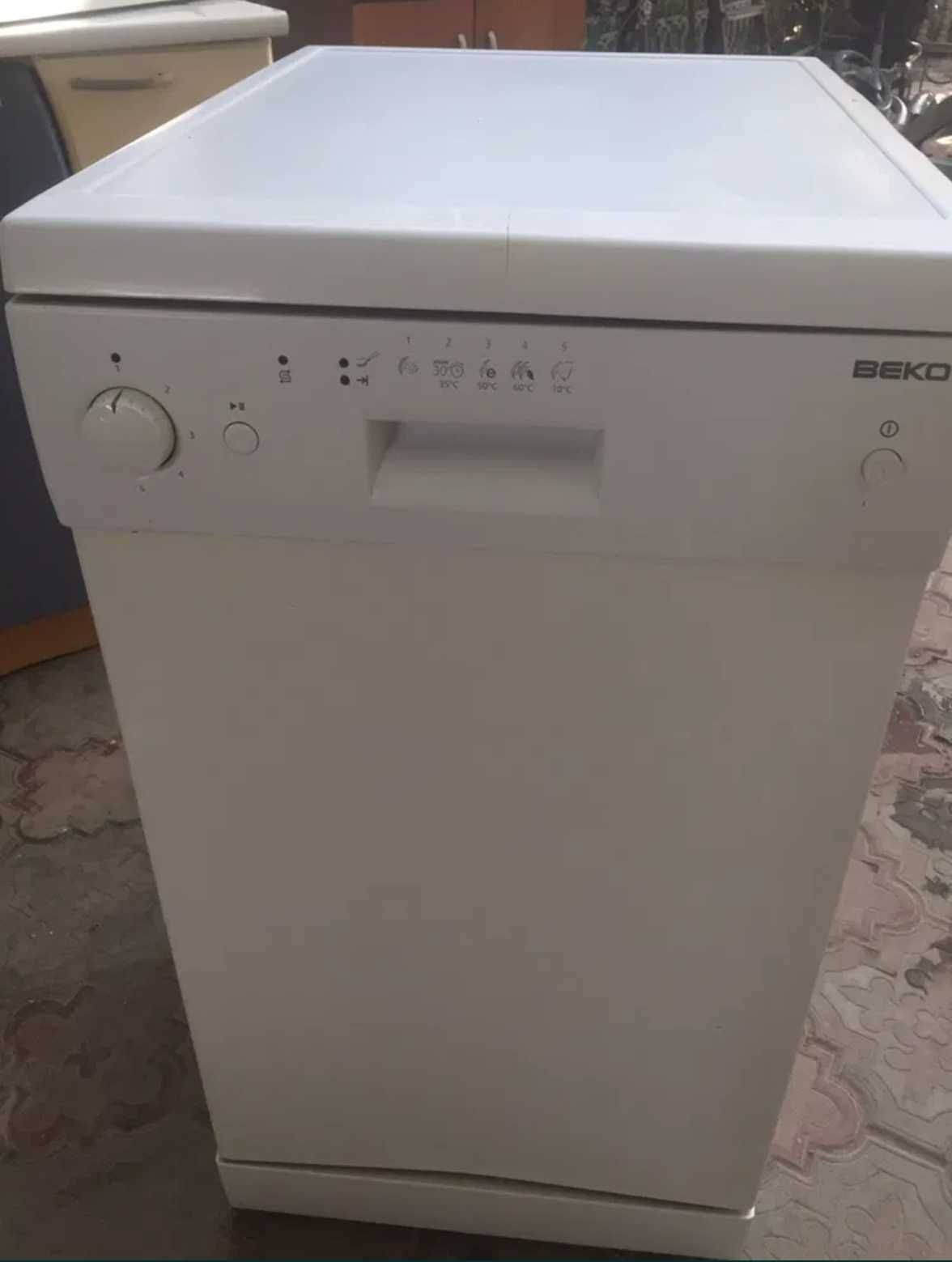 Продам посудомоечную машину Beko