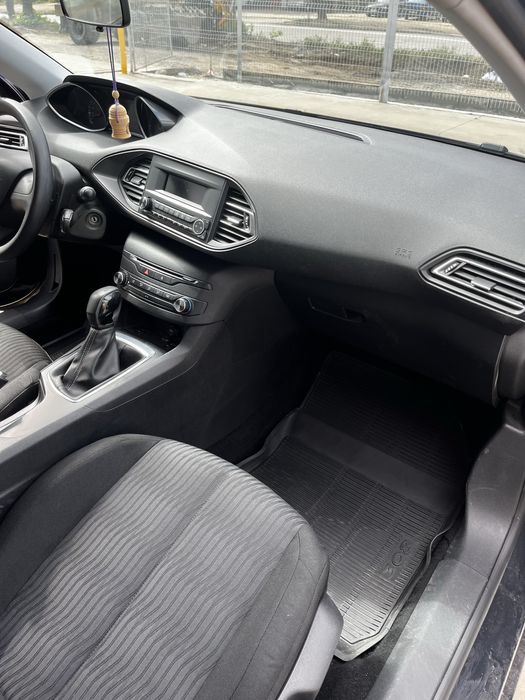 Peugeot 308 1.6 HDI