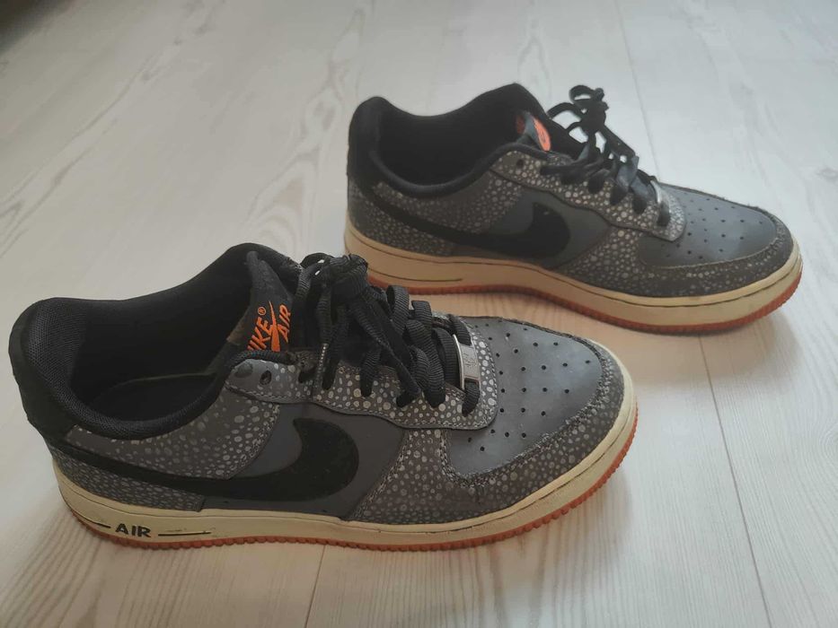 Nike Air Force Gri - marimea 39