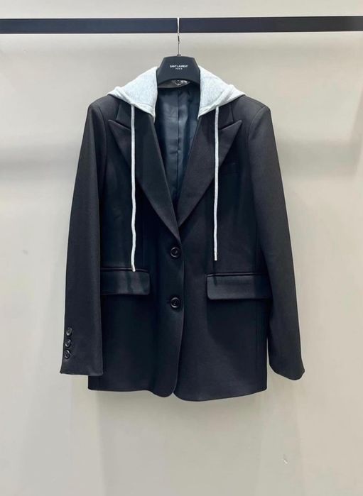 Дамско сако баленсиага