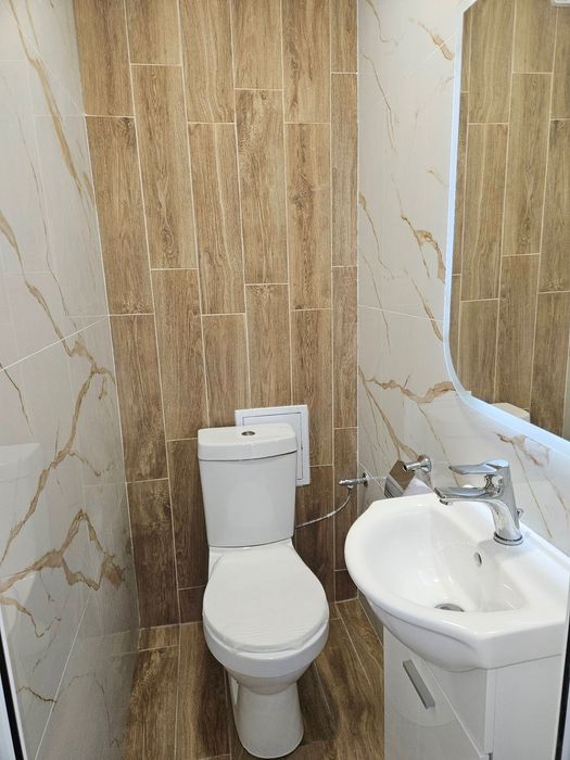 Просторен и светъл тристаен апартамент, разположен в кв. Надежда 1