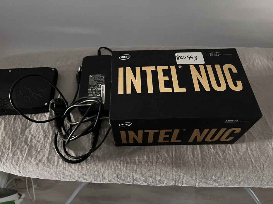 Intel NUC Skull Canyon I7-6770HQ 16GB DDR4
