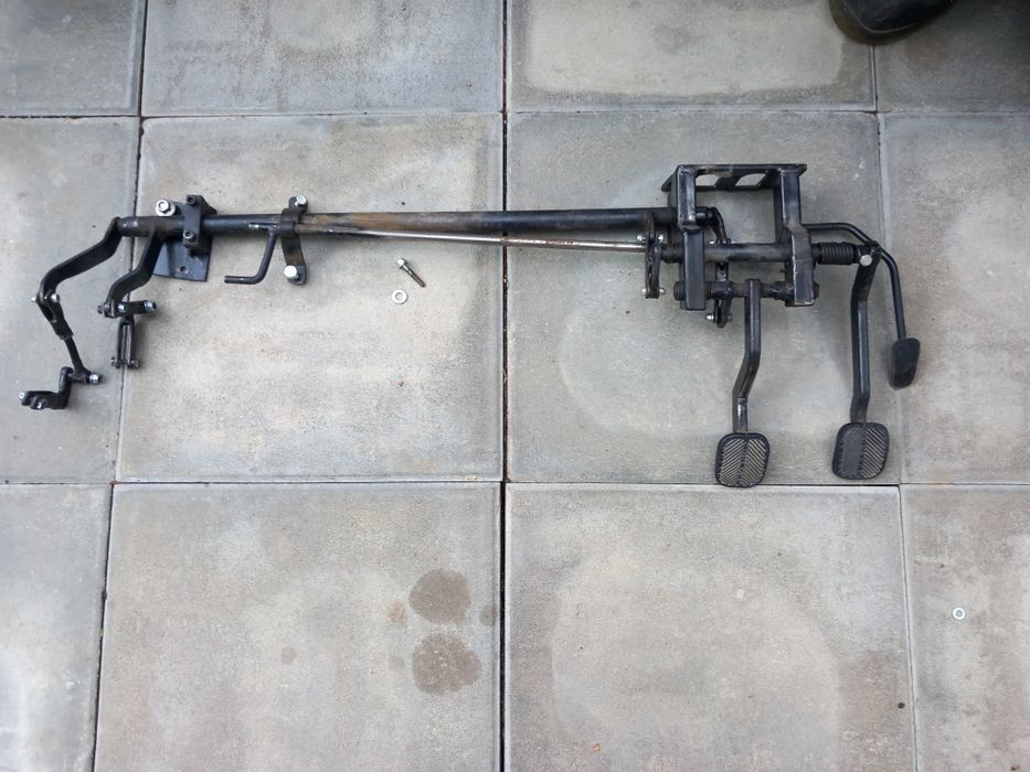 Комплект учебни педали