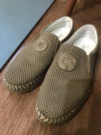 Продаю брендовый мужской обувь Балденини р 42
