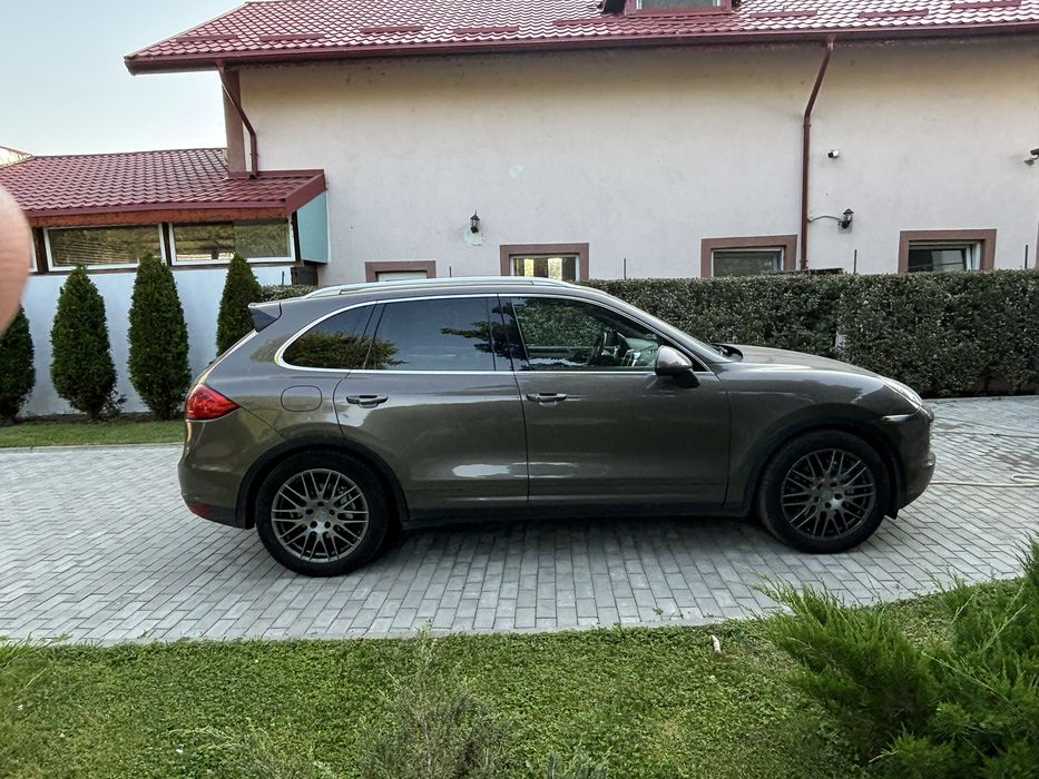 Porsche Cayenne S