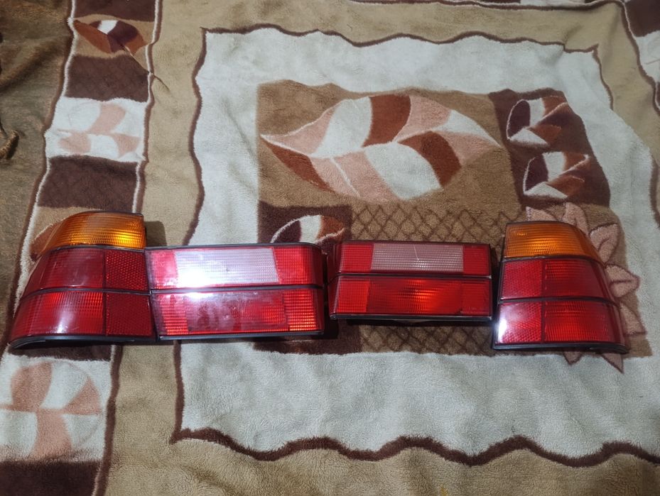 Фары задние на БМВ Е34 универсал