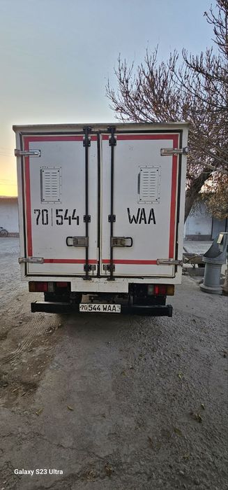 Исузи 2.5 тонналик 260000 юрган холати зур