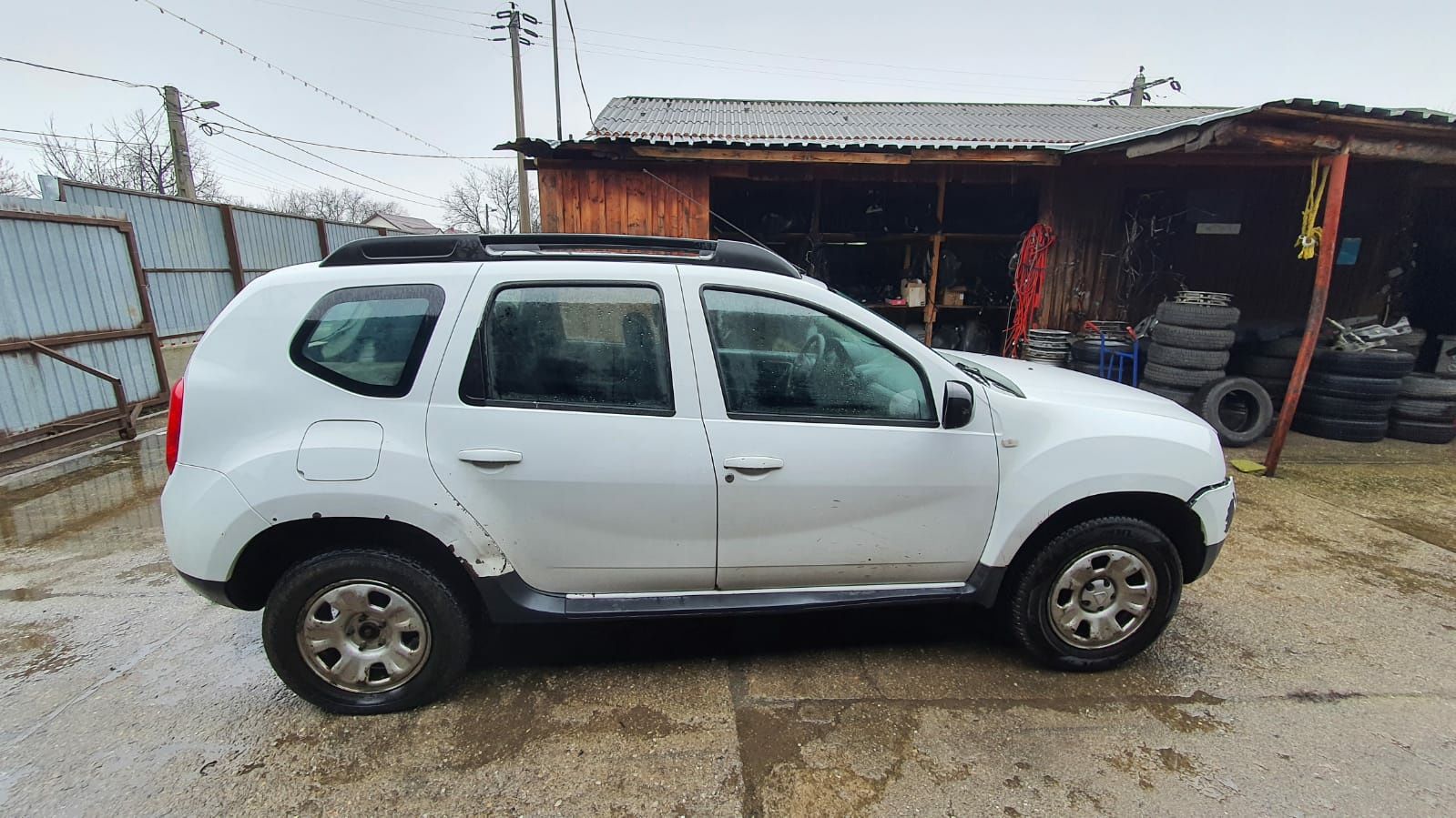 Piese Dacia Duster 4x4 2013 Alb Dezmembrez Duster 4x4 4WD