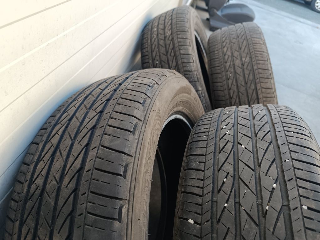 Bridgestone 215/60/17