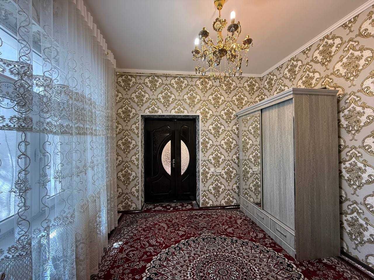 Tayyor 6 sotiq xujjatda o’zi 8 sotiqli hovli sotiladi