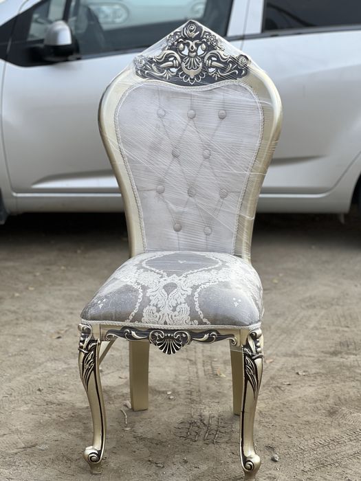 Yangi shoxona stol stullar tóplami