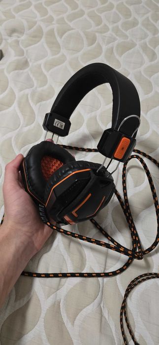 Геймърски скушалки с кабел