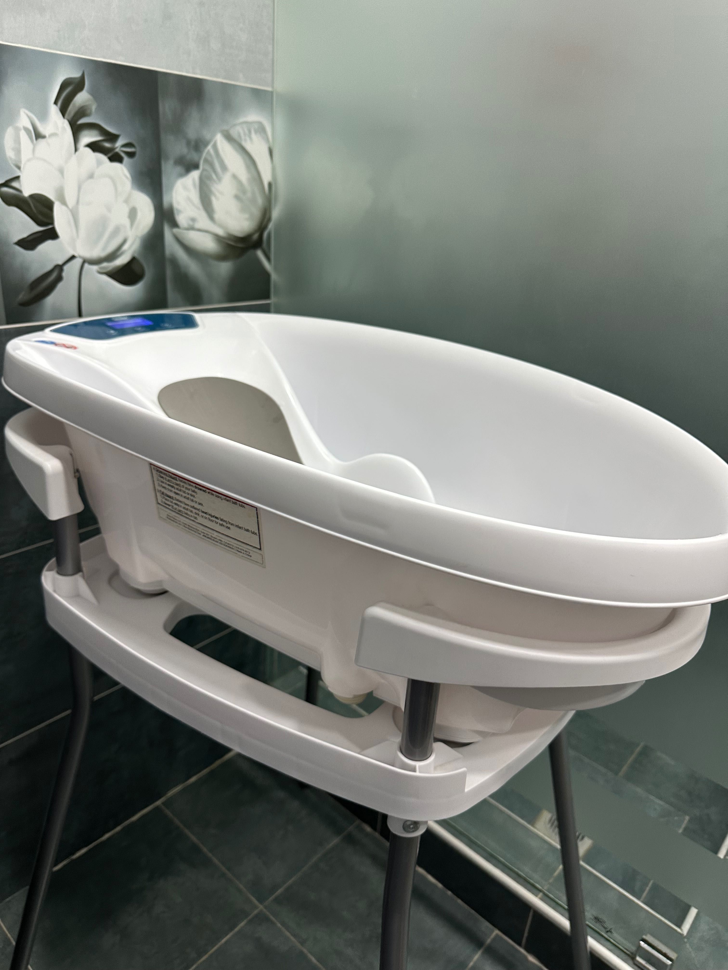 Детская ванночка Aqua Scale вместе со стойкой