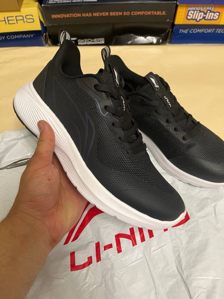 Оригинальные кроссовки от Li-ning