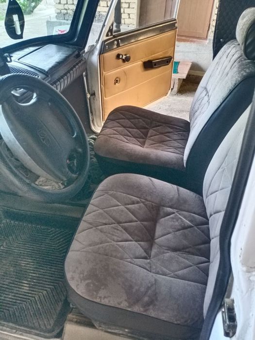 Maskvich pikap Sotiladi.