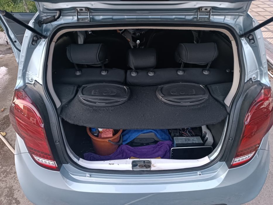 Спарк сотилади радной