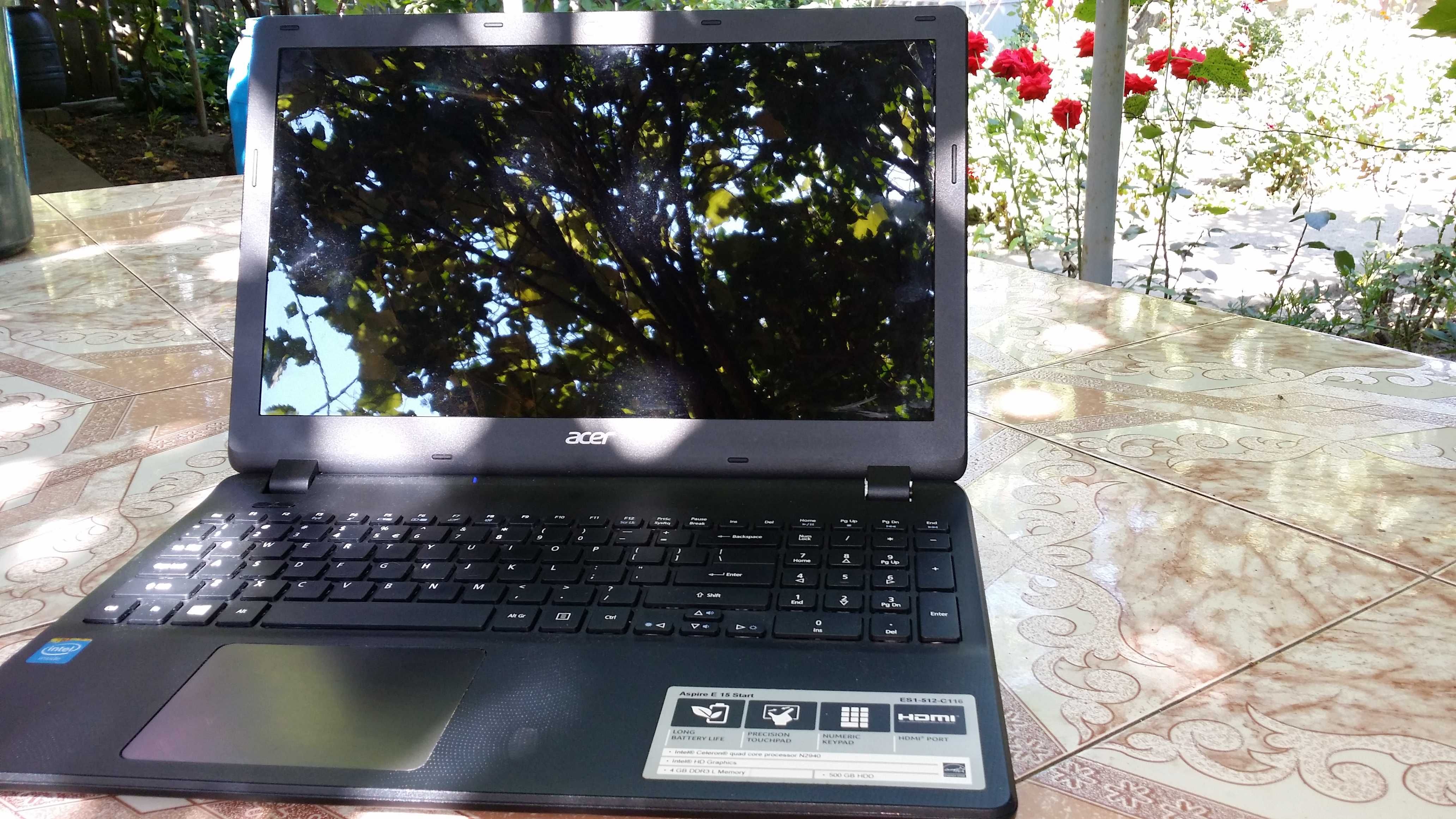 Laptop Acer Aspire impecabil vand/schimb cu telefon